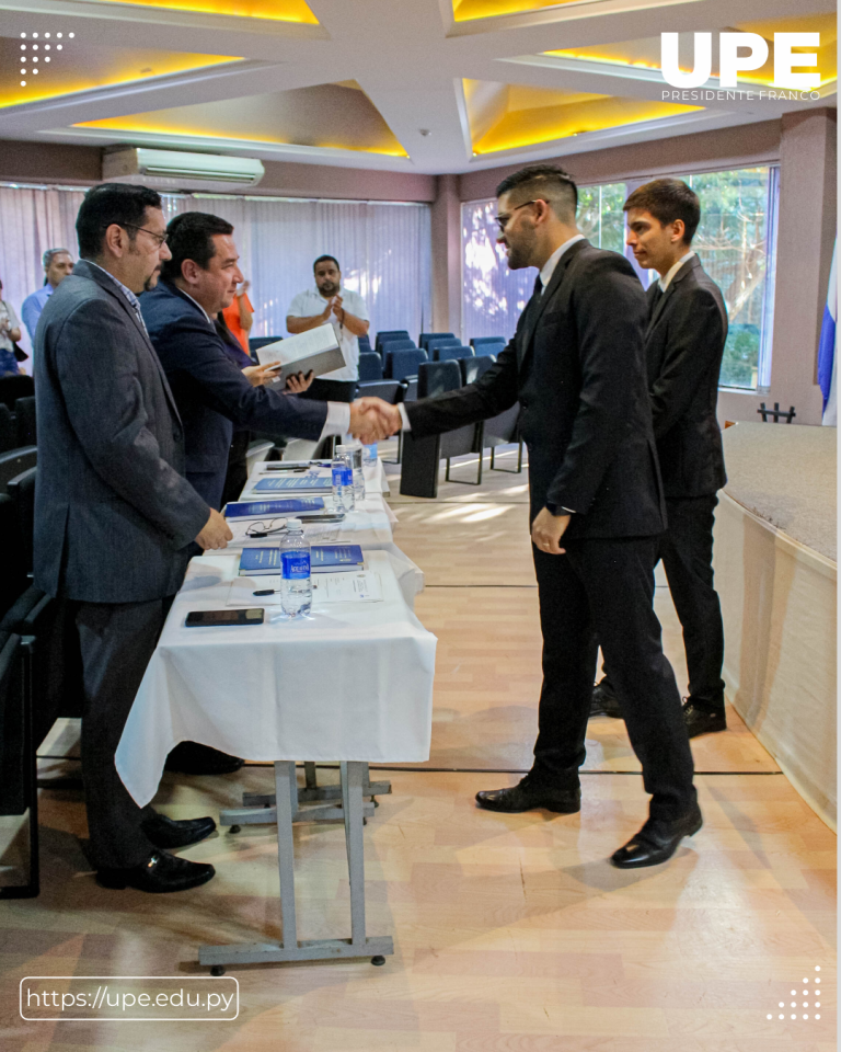 Nuevos Egresados de la UPE: Trabajo Final de Grado en Ingeniería Electromecánica